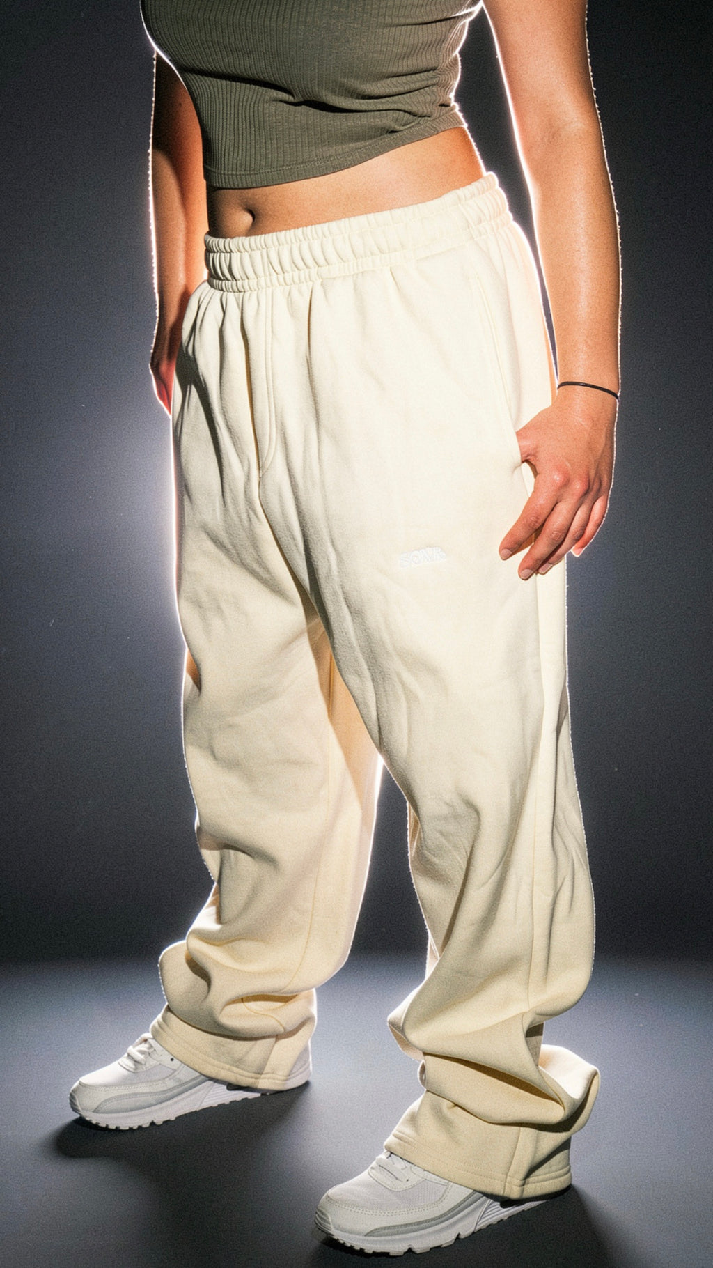 OPEN LEG JOGGER WHITE SAND